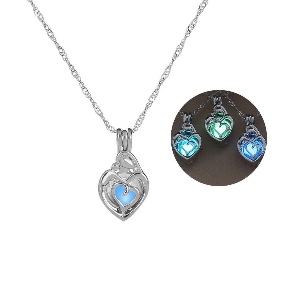 Vòng cổ thời trang phối mặt hình trái tim phát sáng trong bóng tối
