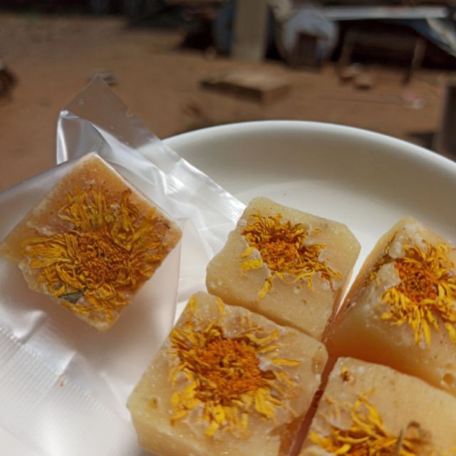 SC SALE 1KG TRÀ HOA CÚC các con xã PHÈN MẬT ONG 32 VIÊN 21 8