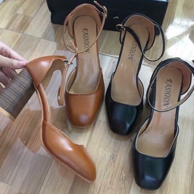 Giày lẻ size 37