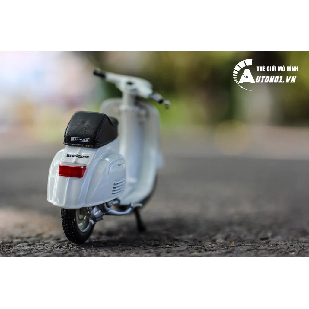 MÔ HÌNH VESPA 50 SPECIAL 1969 1:18 MAISTO 4785