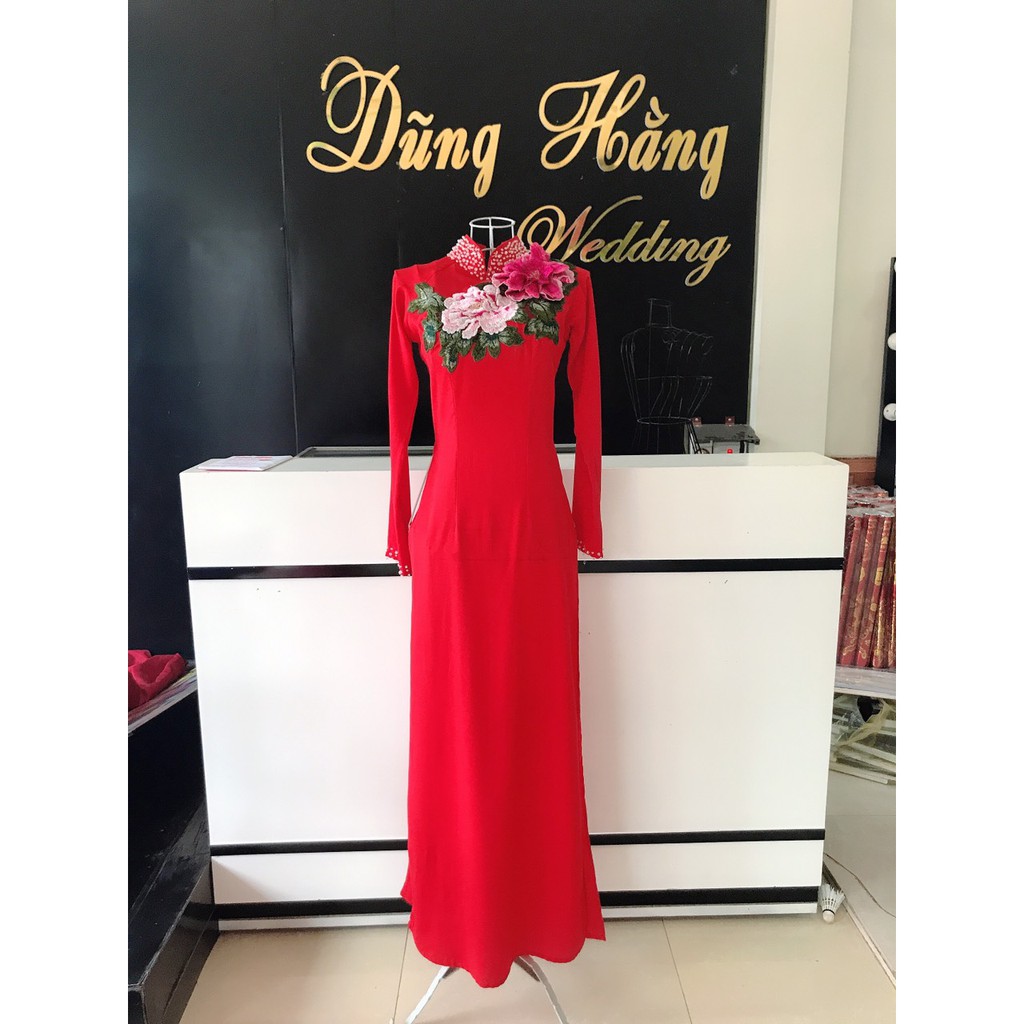 ÁO DÀI ĐỎ CỔ CAO ĐÍNH HOA TO