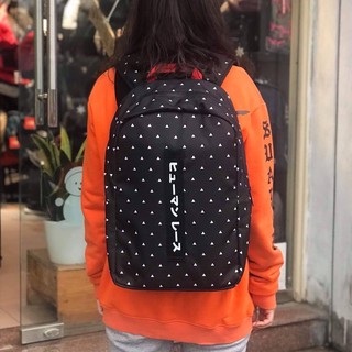 Balo Adidas logo lạ