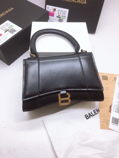 Túi chữ B size 23 fullbox quai xách