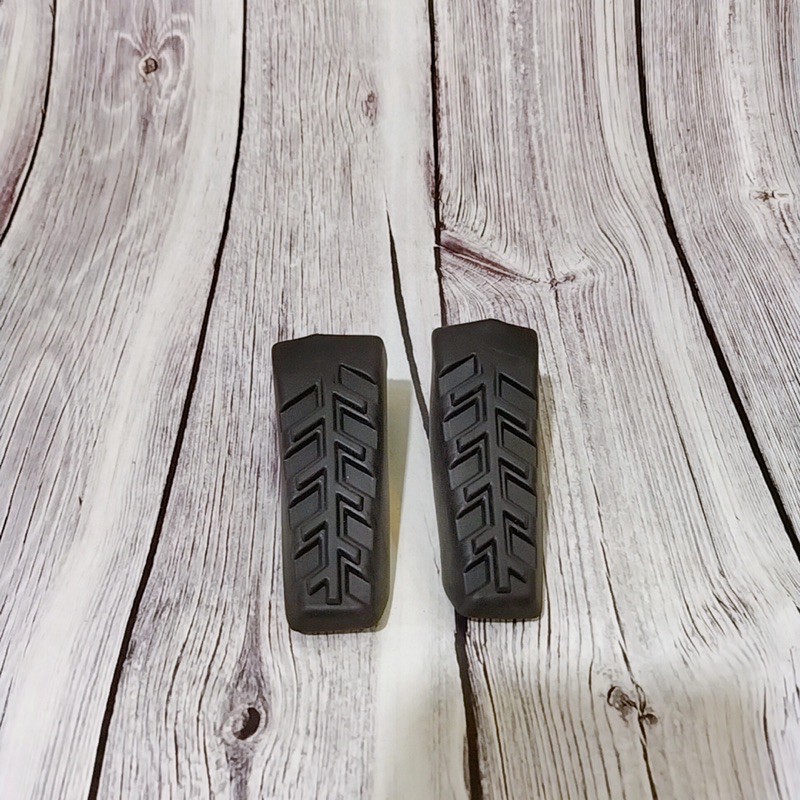 Cao su bọc gác chân sau xe máy AirBlade 2011-2020, Vario 2019