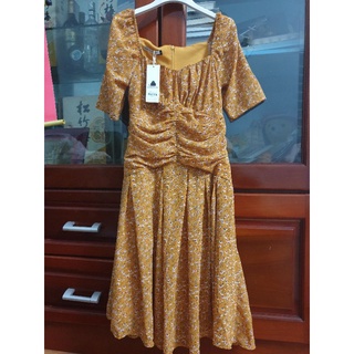 Vay Vang hoa nhi size S