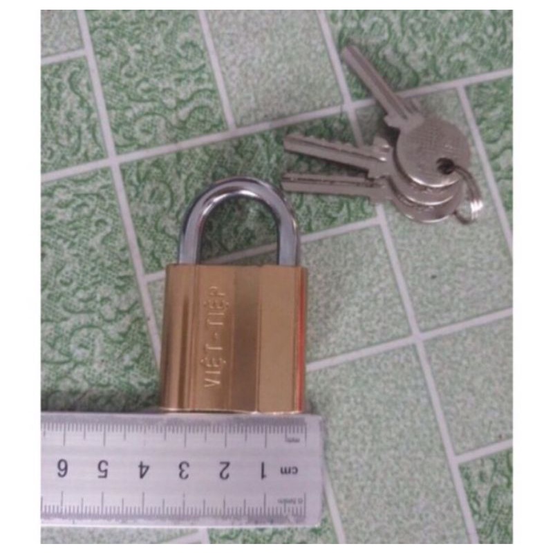 Set 40 ổ khoá việt tiệp dùng chung 1 chìa chủ ( loại 4 phân , khoá giữ chìa , có 15 chìa sơ cua )