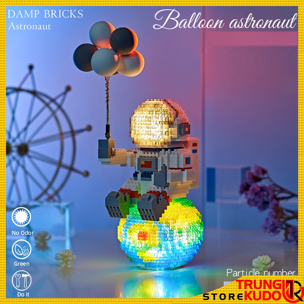 Mô hình Phi hành gia có đèn phát sáng dạng Đồ chơi xếp hình làm quà tặng, đồ decor