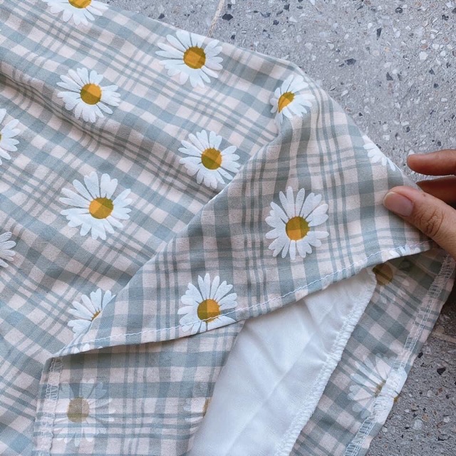 [Mã FAMARAL1 giảm 10K đơn 50K] Set Đầm hoa cúc cột nơ khoét eo siêu dễ thương | BigBuy360 - bigbuy360.vn