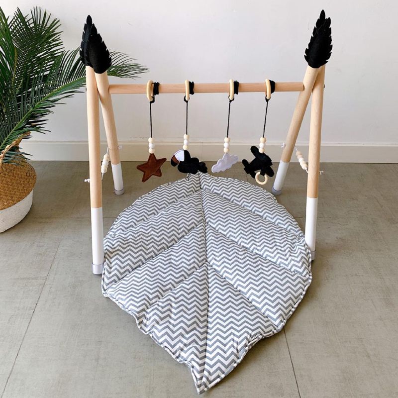 Thảm Cotton Hình Chiếc Lá Xinh Xắn Dùng Trang Trí Phòng Em Bé