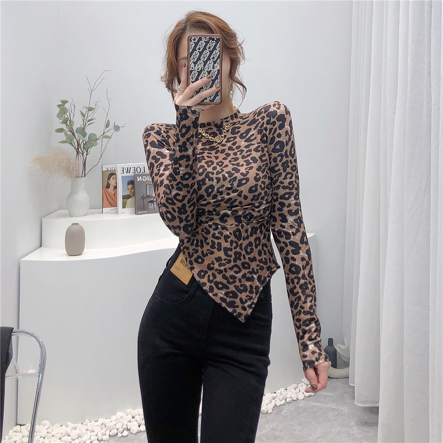 Áo thun tay dài họa tiết da báo thời trang mùa thu dễ phối đồ