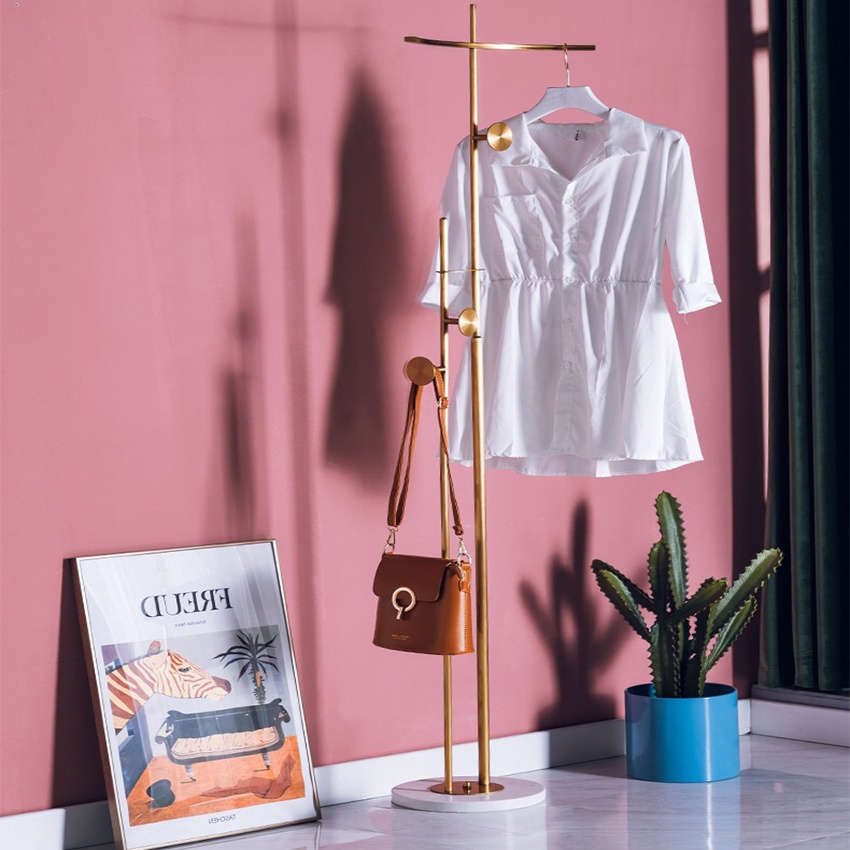 Giấy dán tường màu hồng đậm giá bán 1m x 45cm, decal dán tường màu hồng có keo sẵn - AZEVA