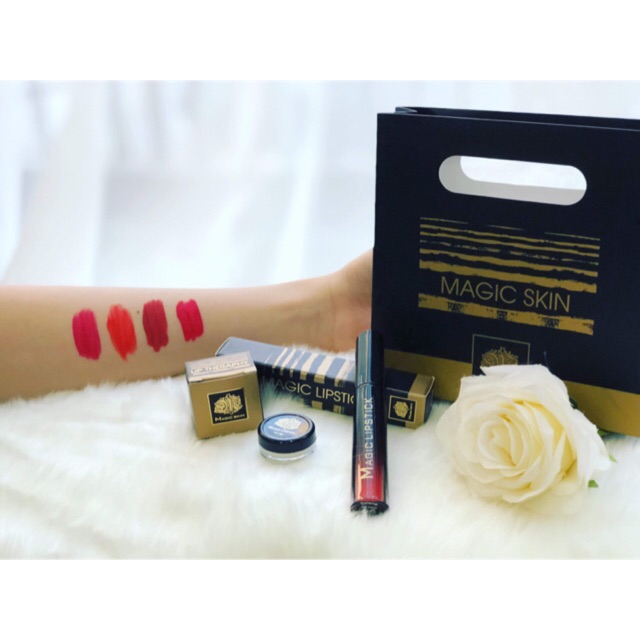 SON SIÊU Lì MAGIC LIPSTICK