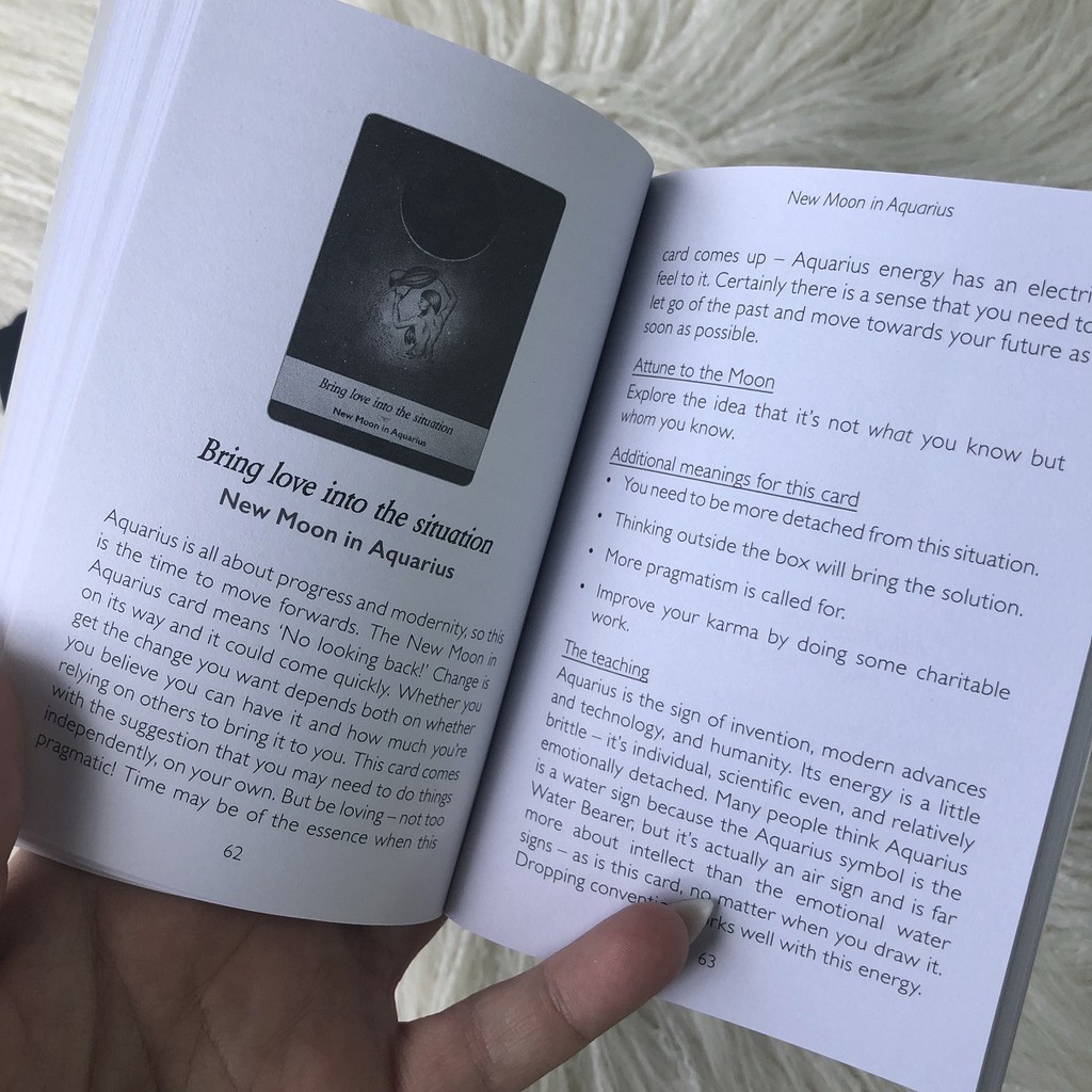 Bài Moonology Oracle