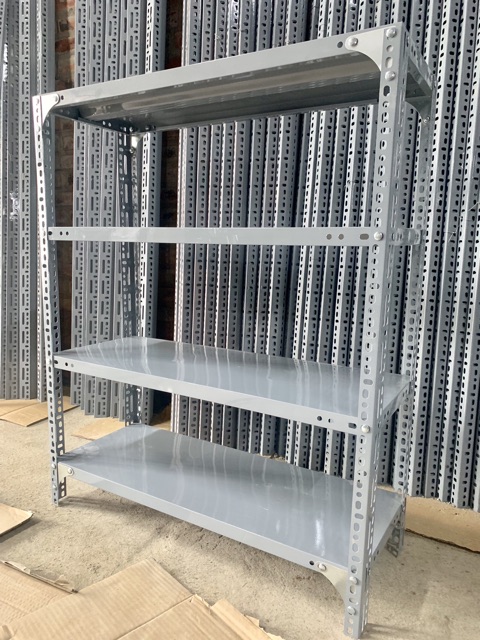 Kệ sắt v lỗ 4 tầng dài 80 rộng 30 cao 150