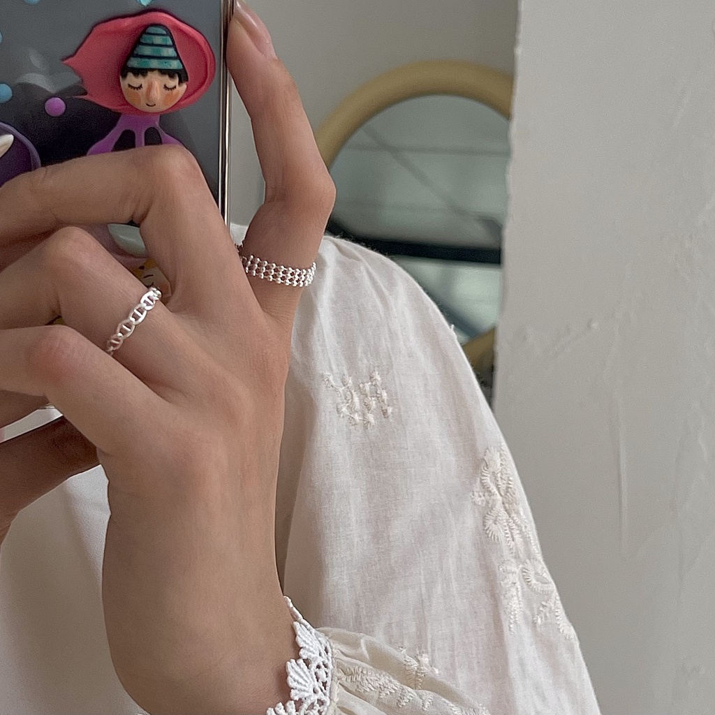 Nhẫn bạc đính đá thời trang dành cho nữ