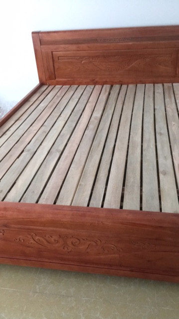 Giường gỗ giá rẻ