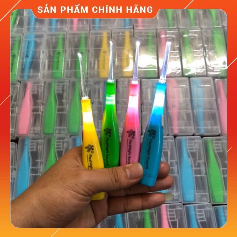 Dụng cụ lấy ráy tai có đèn soi tiện lợi