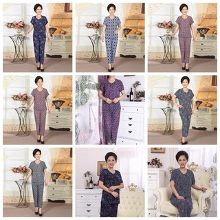 Bộ quần áo cho người già