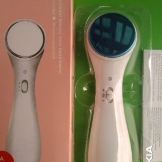 Máy Massage Mặt i-on cầm tay