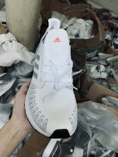 Giày thể thao Sneaker Ultra Boost 6.0 Trắng Xanh