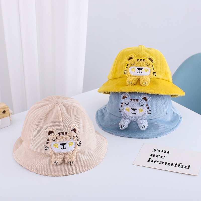 Mũ bucket nhung phối lông thú hoạ tiết hoạt hình đáng yêu ch bé