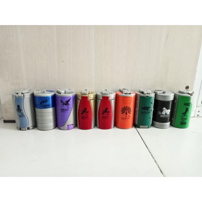 Đồ chơi Lon robo biến hình của siêu nhân ooo