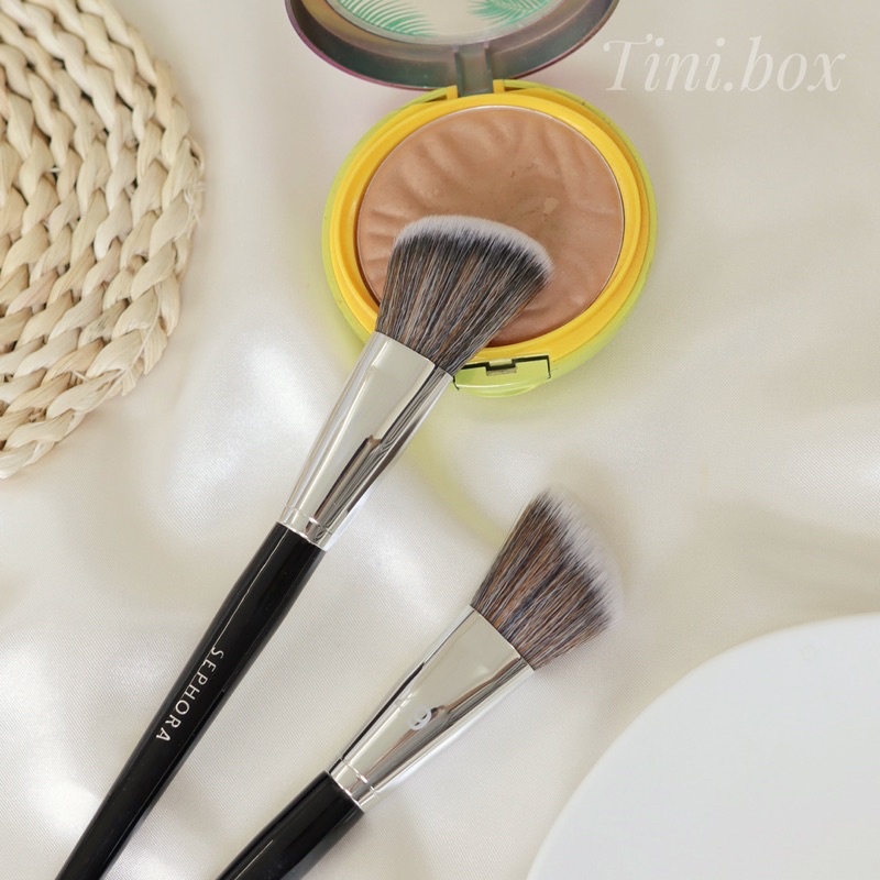 Cọ tạo khối và má hồng Sephora 49 PRO Angled Blush Brush