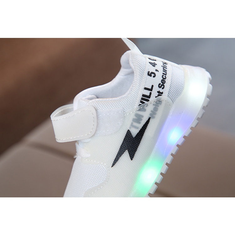 Giày thể thao lưới có đèn phát sáng cho bé 1-6 tuổi