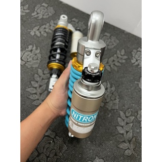 Phuộc sau Vario có bình dầu