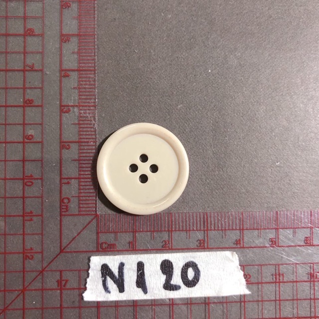 Combo nút áo trắng kem N117-120
