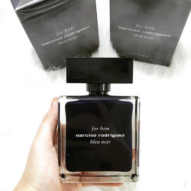 Nước hoa bleu noir