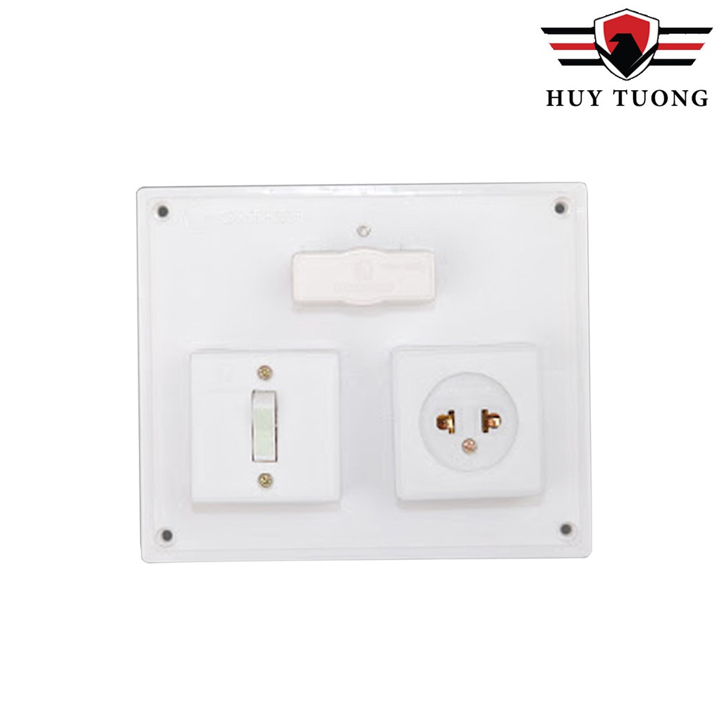 Bảng điện Ominsu 1 công tắc dạ quang, 1 ổ cắm, cầu chì chịu nhiệt cao cấp B1 - Huy Tưởng