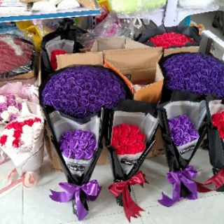 Bó hoa sáp 99 bông các màu