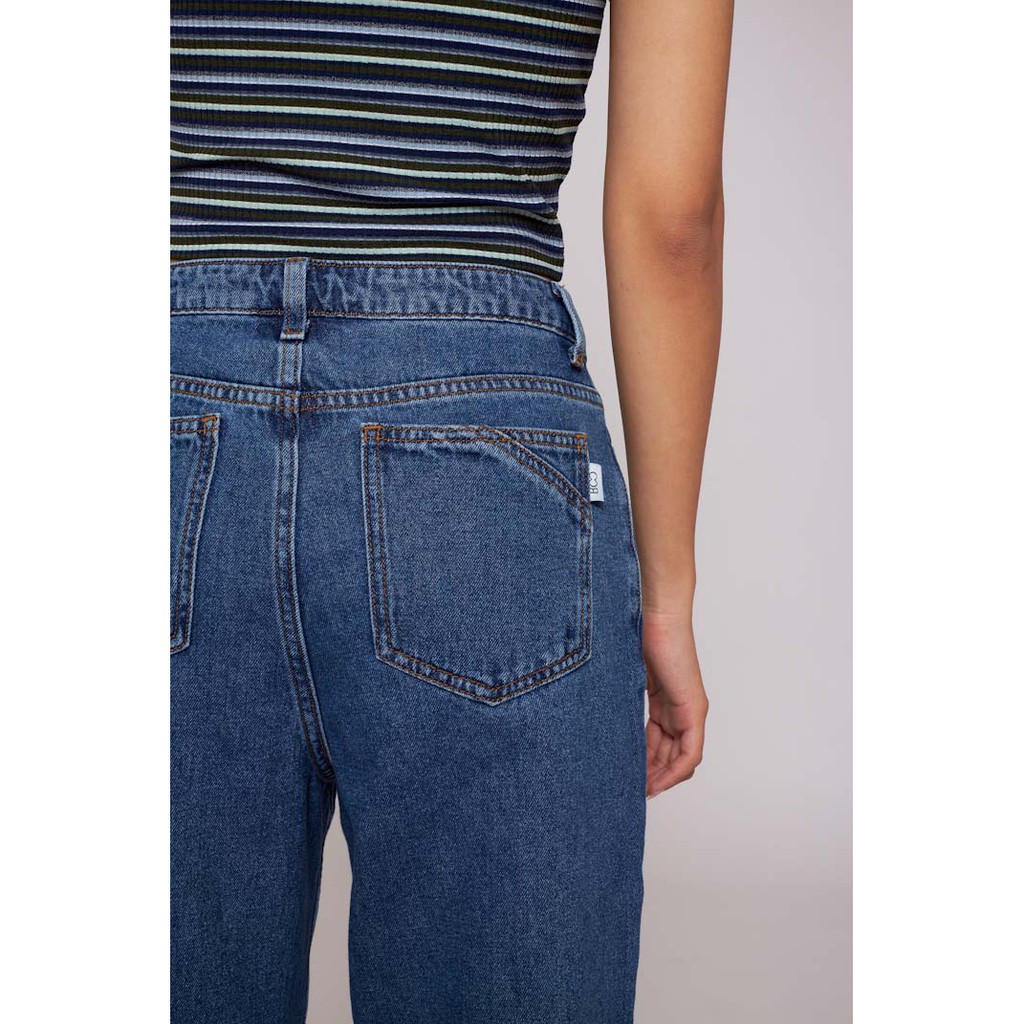 Quần Jean BOO BOO Nữ Cao Cấp Dáng Baggy Dáng Suông Rộng Gập Gấu Phong Cách Trẻ Trung Năng Động