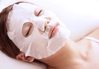 Mặt nạ giấy lột mụn