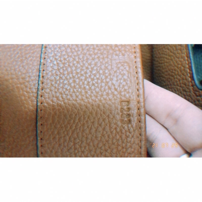 Túi da thật đeo chéo