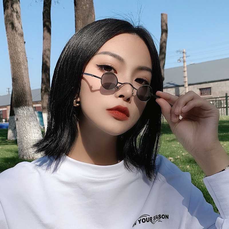 Kính thầy bói tròn nhỏ vintage nhỏ phong cách tik tok hot tren Hồng Kông Cho cả người lớn và trẻ em
