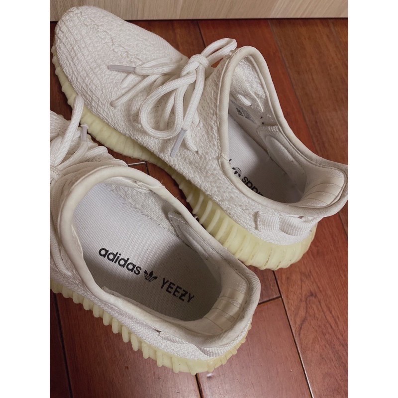 THANH LÝ - PASS GIÀY ADIDAS YEEZY 350 V2