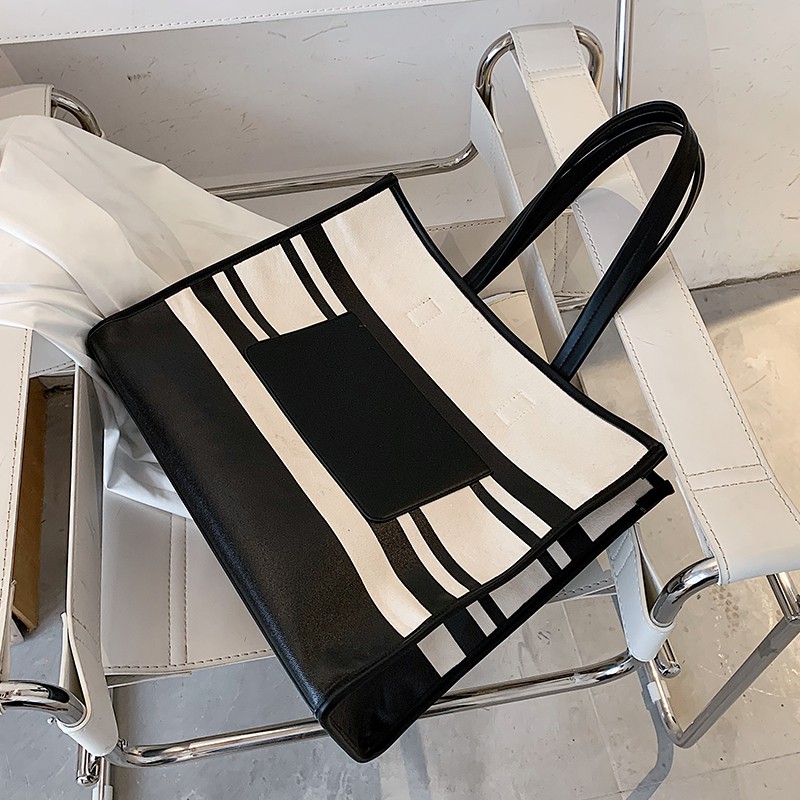 D235 Túi xách bản to có 2 size lớn và nhỏ,;