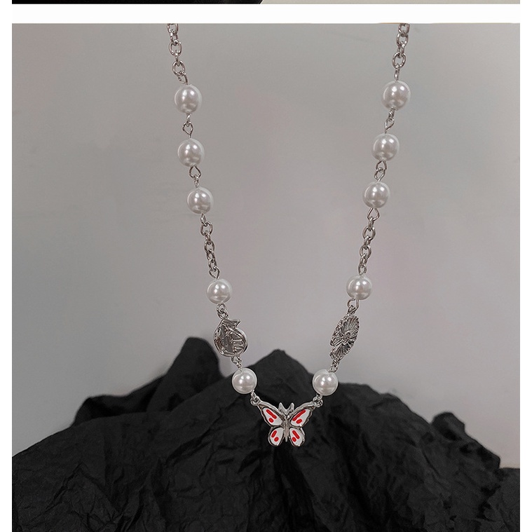 Vòng cổ mặt hình bướm đính ngọc trai phong cách cá tính đường phố