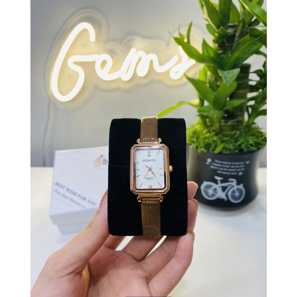 Đồng Hồ Nữ Dây Da Cao Cấp Chính Hãng DOUKOU Mặt Hình Chữ Nhật Đẹp Thanh Lịch Giá Rẻ Gems ACC