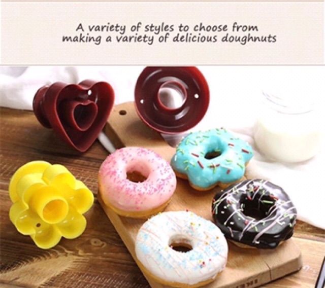 Khuôn donut nhiều mẫu