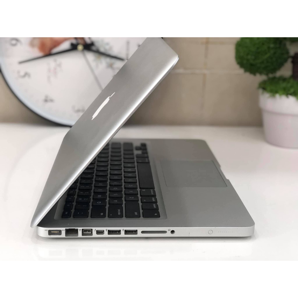 Macbook Pro 2011 Core i5 / Ram 4GB / SSD / Màn 13inch Cực Đẹp Sang Chảnh -Tặng Phụ Kiện