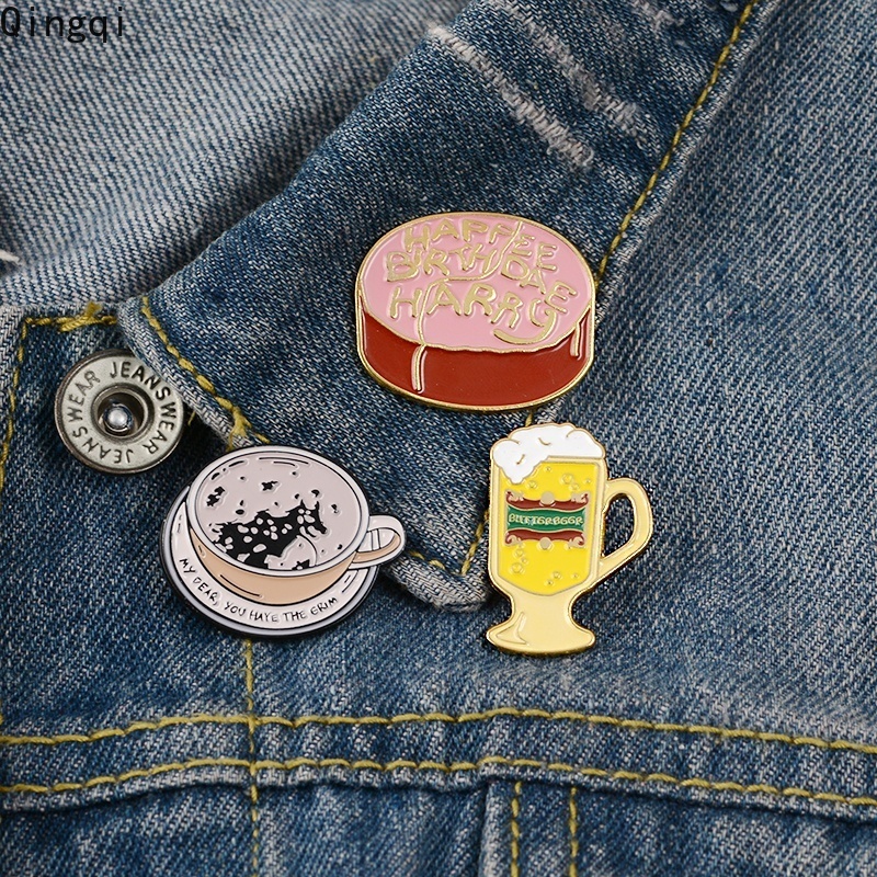 Ghim cài áo Miss Zoe hình cốc cà phê họa tiết chữ my dear you have the grim