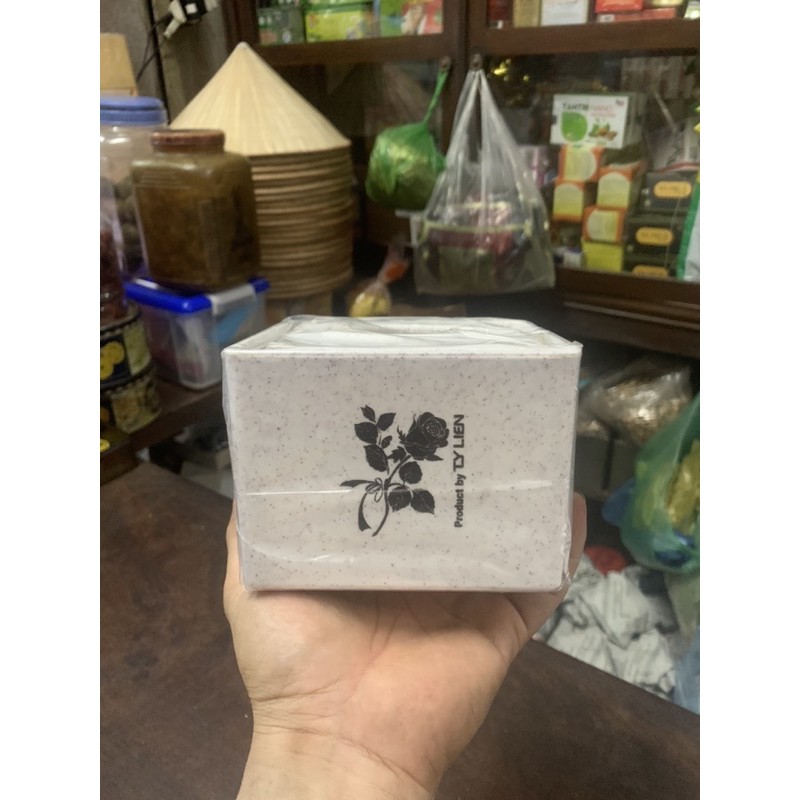 HỘP ĐỰNG KHĂN GIẤY VUÔNG NHỰA CHÍNH HÃNG