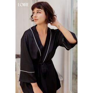 Áo Choàng Lụa Đen Viền Trắng Loirechic ACL01