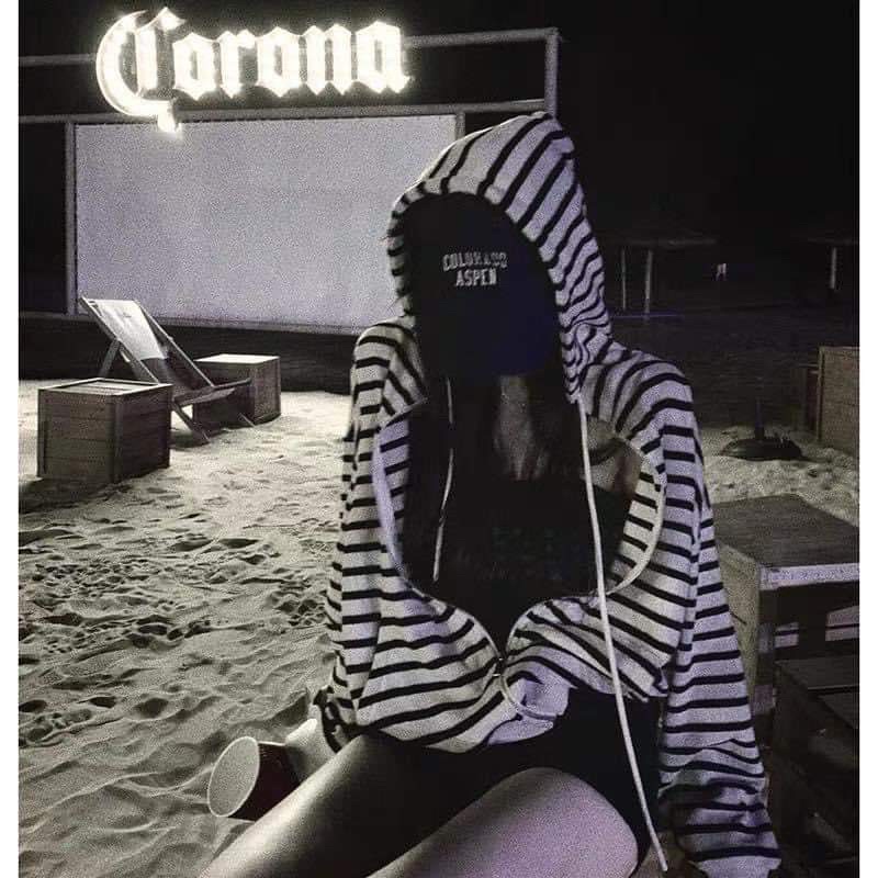 Áo khoá kẻ mũ TC12