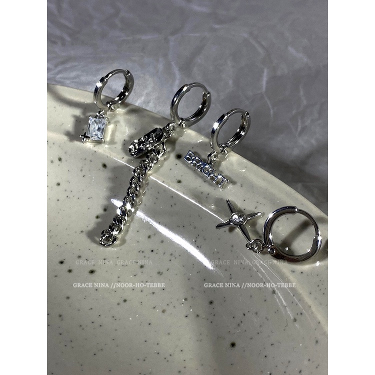 Bộ Bốn Khuyên Tai Tua Rua Phong Cách Mới 2022