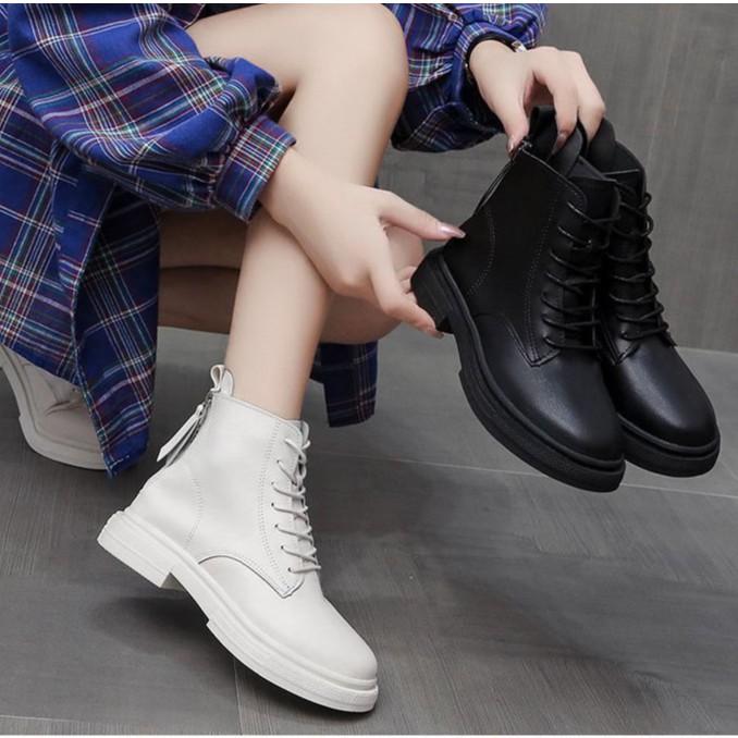 Giày Boots Nữ FASHIO Thời Trang Mới Nhất