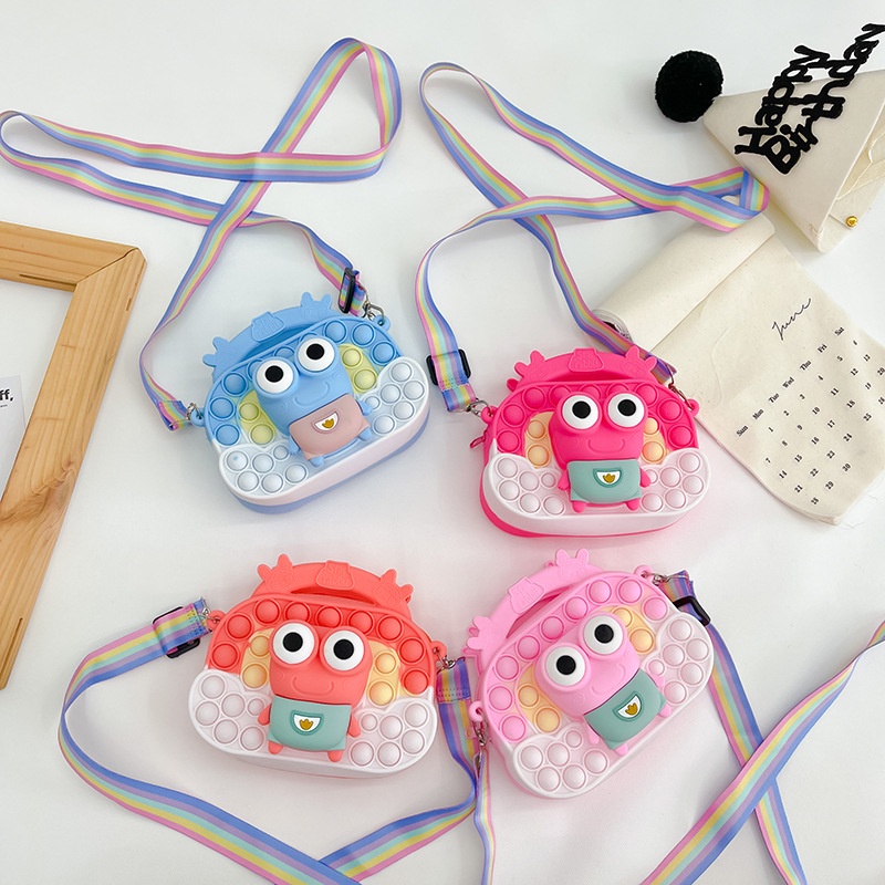 Pop It Túi Đeo Chéo Vai Bằng Silicon Hình Chú Ếch Phát Sáng Giảm Căng Thẳng Dành Cho Bé Gái
